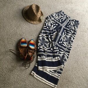 H&am/ LINEN BLEND FLORAL SIDE POCKETS & ZIPPER/NWT